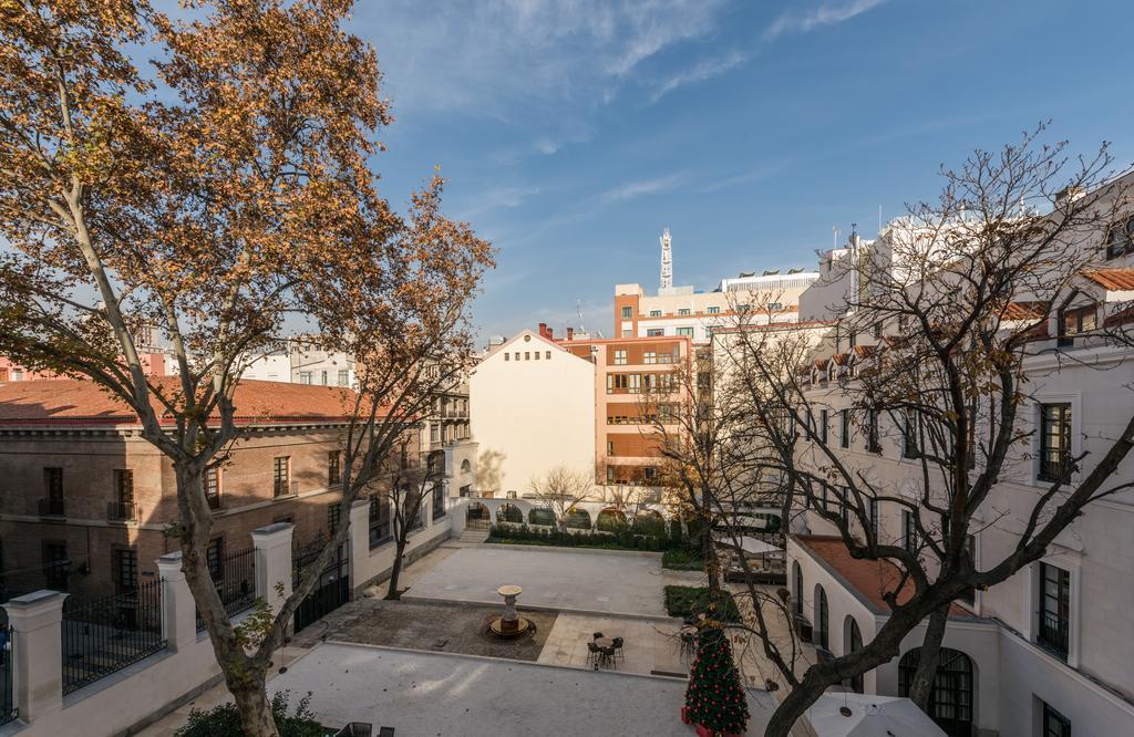 Opera Suites Madrid Buitenkant foto
