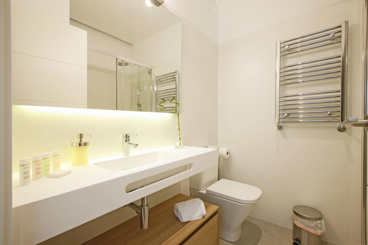 Opera Suites Madrid Buitenkant foto