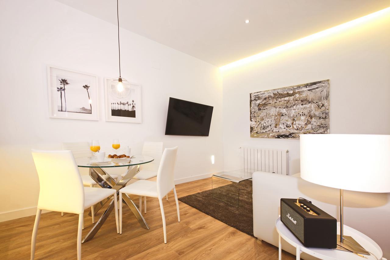 Opera Suites Madrid Buitenkant foto
